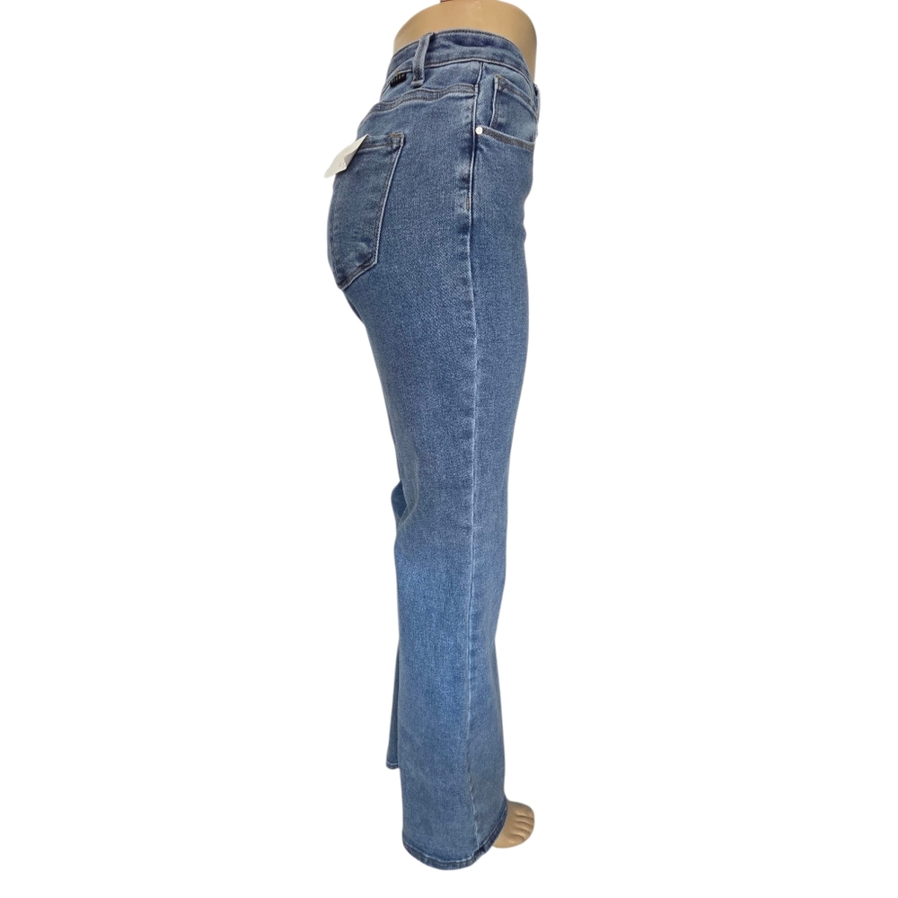 NWT Risen Clean Flare Jeans Size-15/32 - Picture 6 of 16